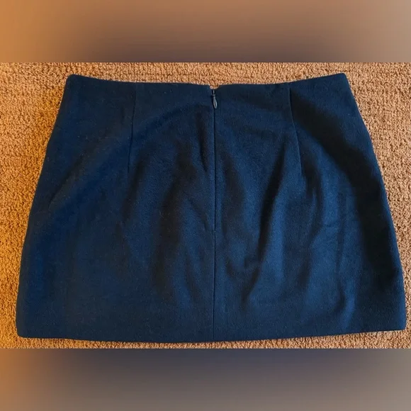 Reformation Buxton Skirt – Navy | Size 6 - Picture 6 of 8